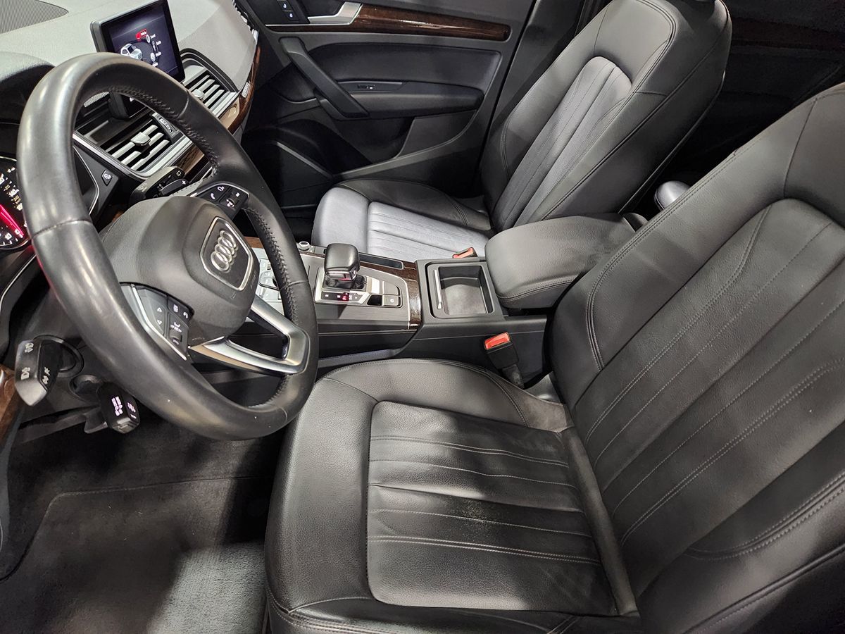 2019 Audi Q5 Premium photo 23