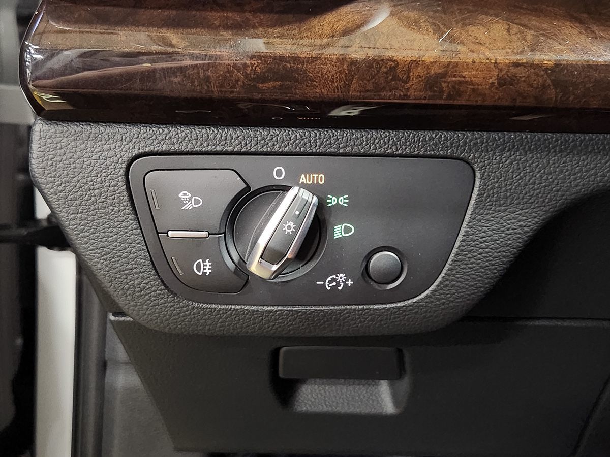 2019 Audi Q5 Premium photo 32