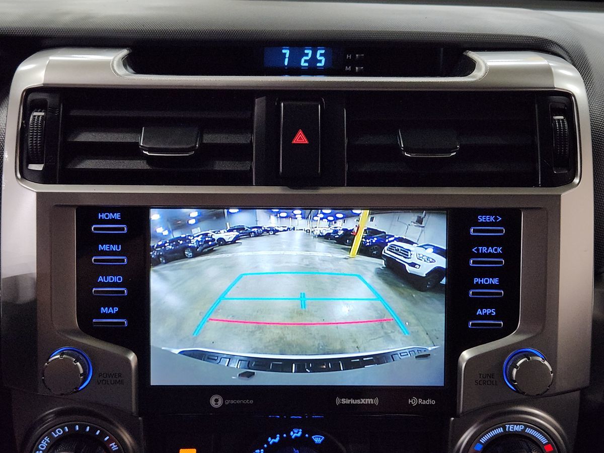 2022 Toyota 4Runner SR5 Premium photo 26