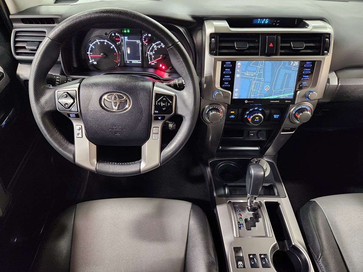 2022 Toyota 4Runner SR5 Premium photo 38