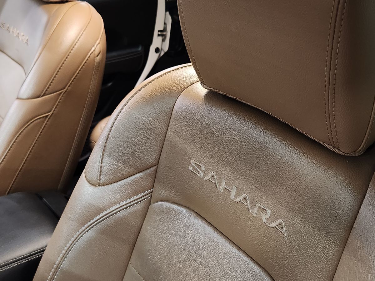 2023 Jeep Wrangler Sahara photo 23