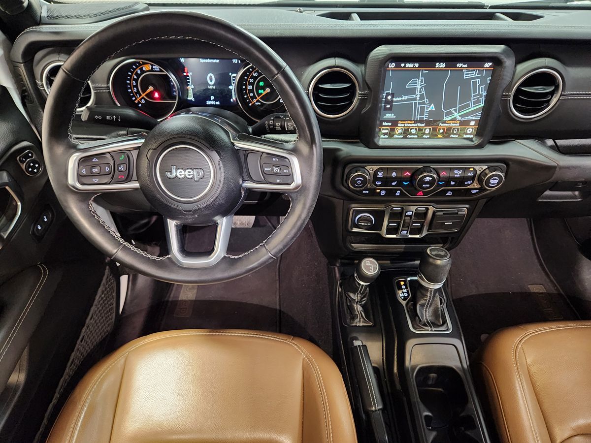 2023 Jeep Wrangler Sahara photo 35
