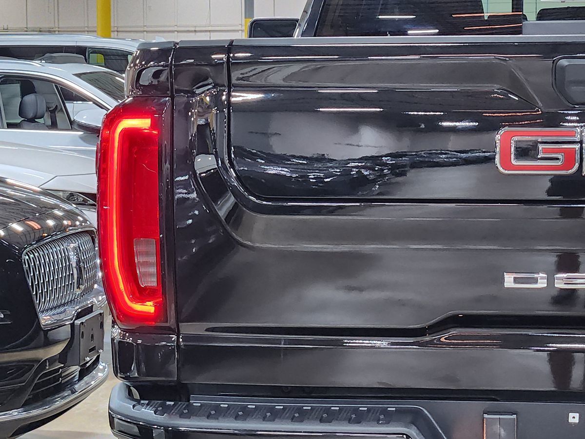 2022 Gmc Sierra HD Denali photo 16