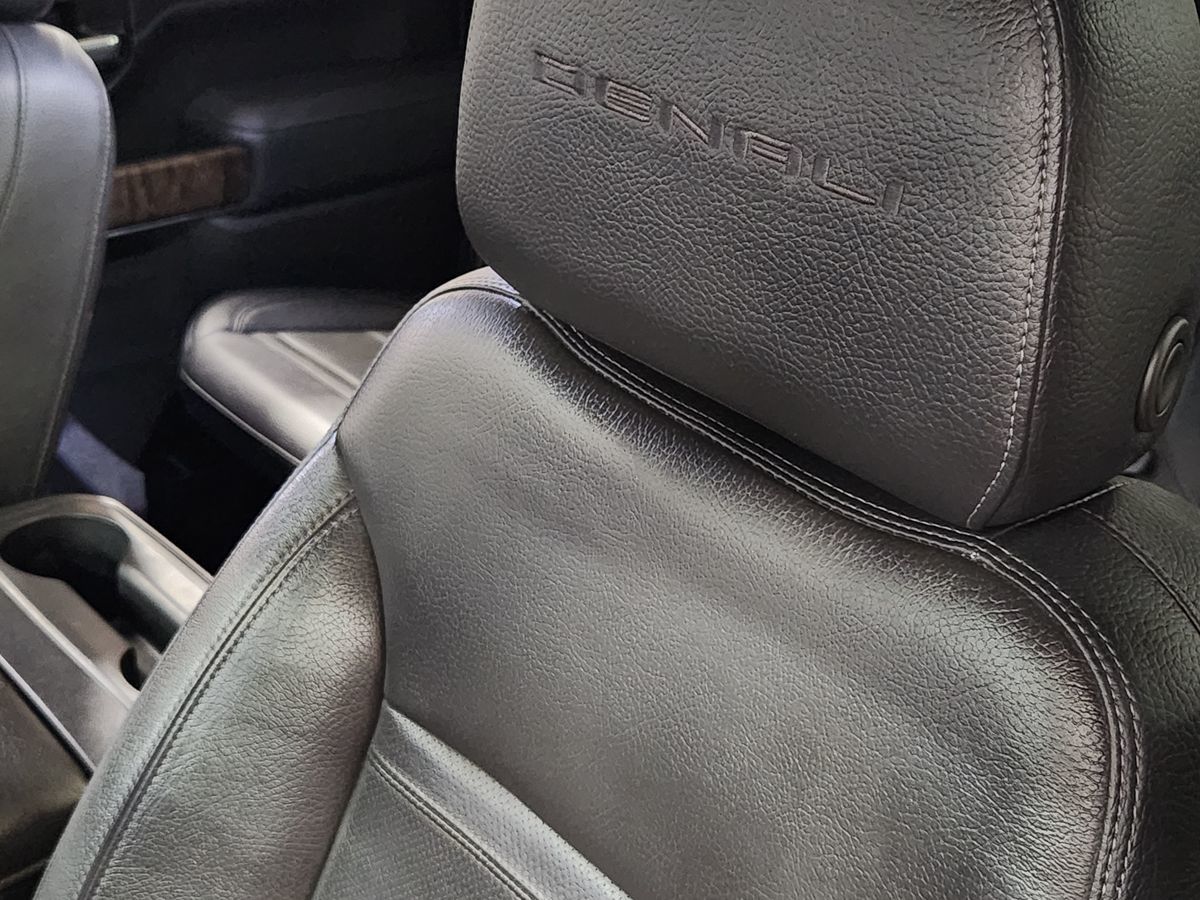 2022 Gmc Sierra HD Denali photo 26