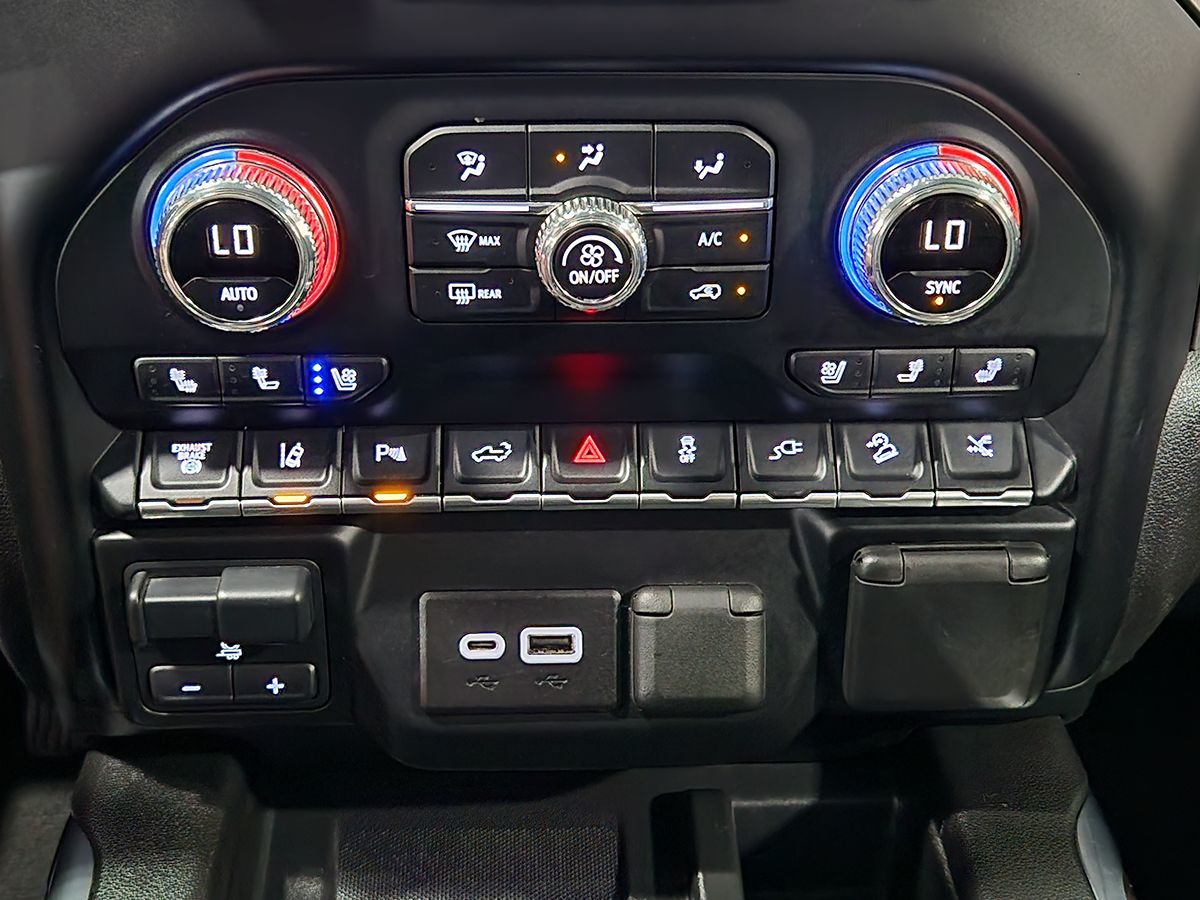 2022 Gmc Sierra HD Denali photo 31