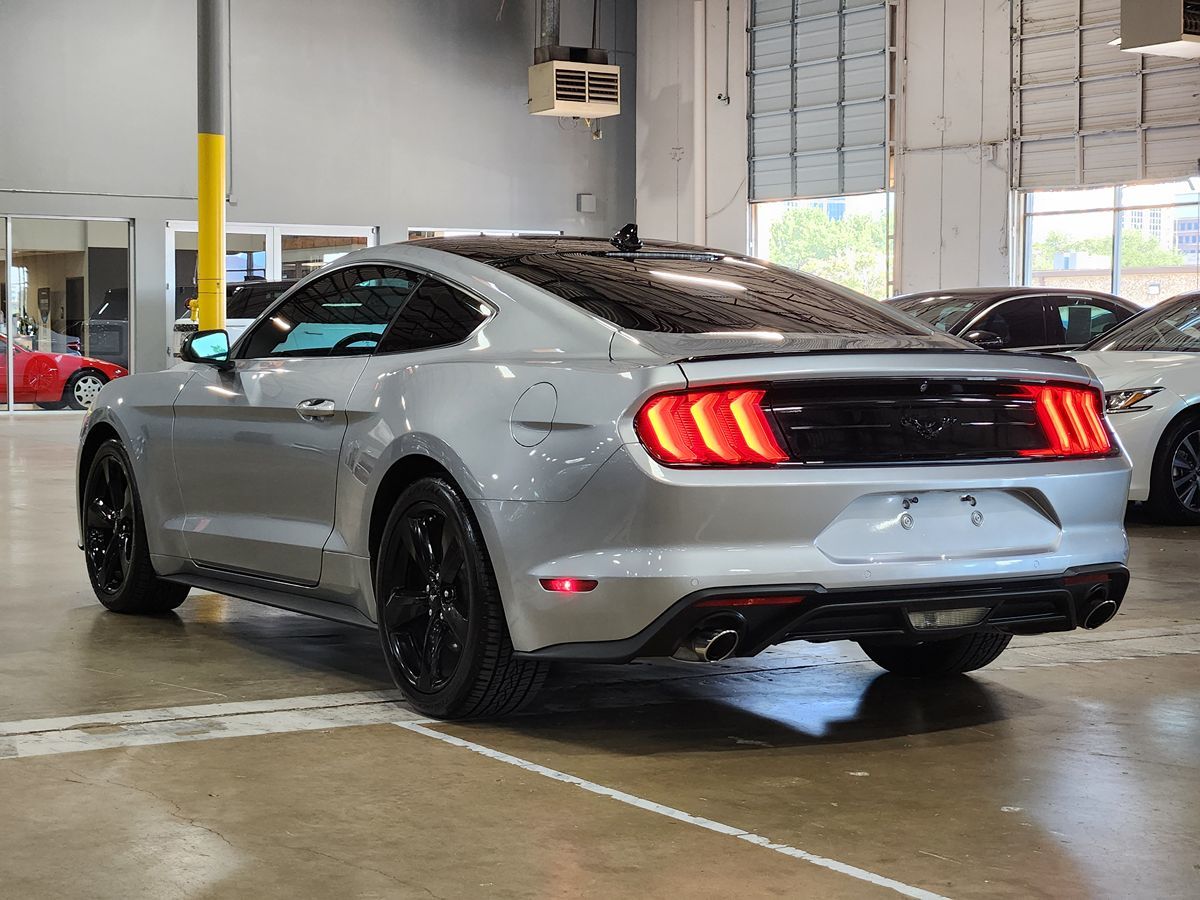 2021 Ford Mustang EcoBoost Premium photo 8