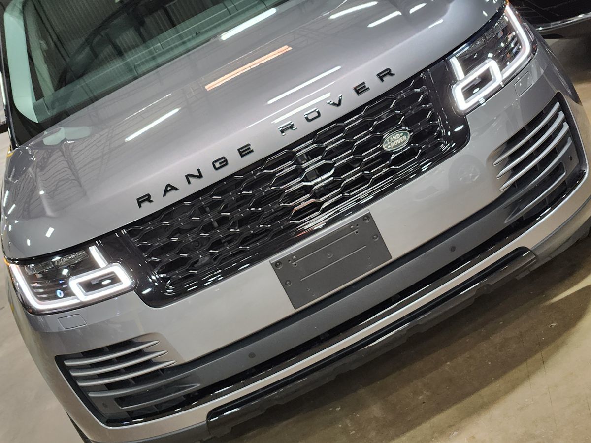 2020 Land Rover Range Rover P525 HSE photo 14