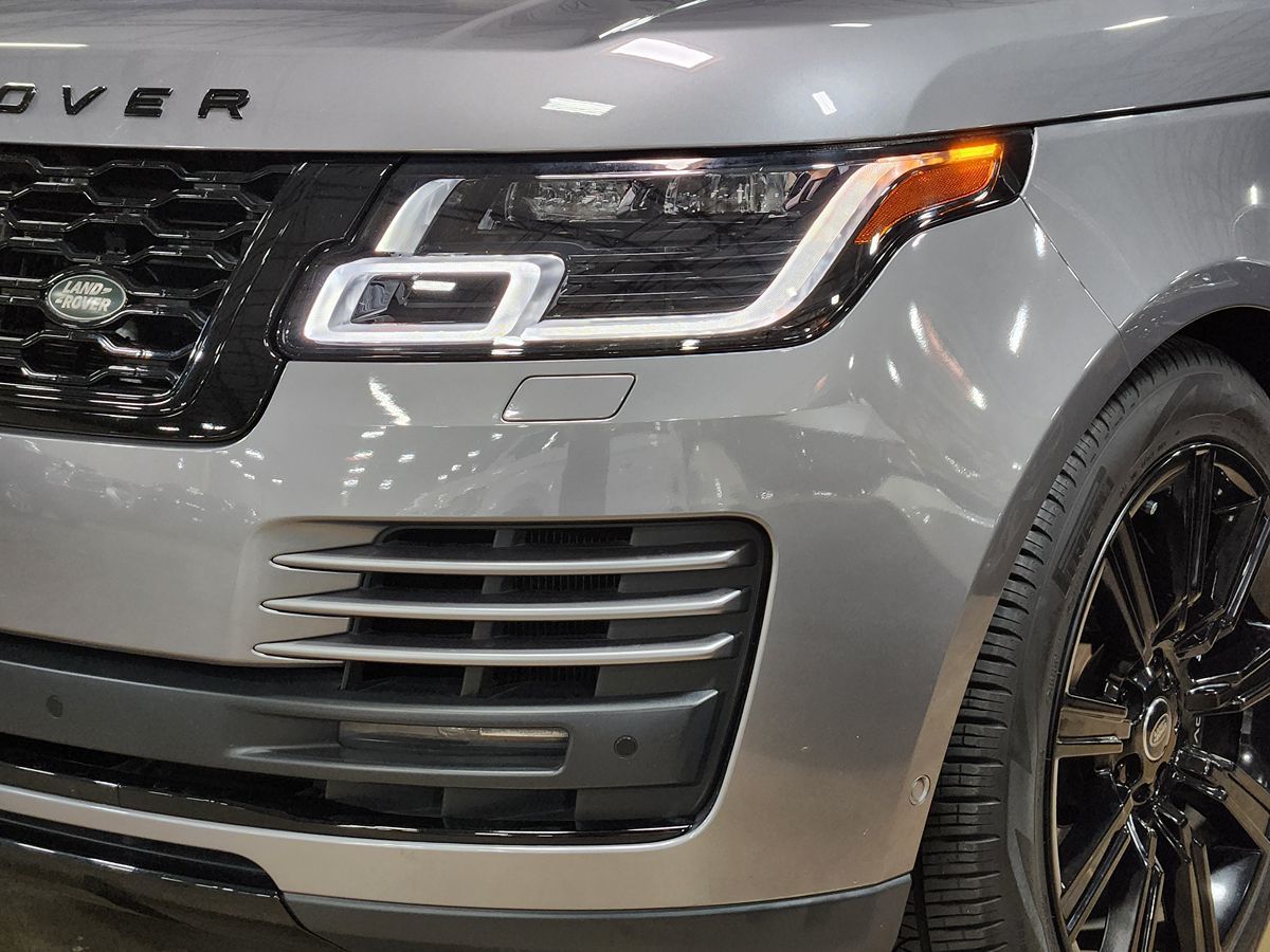 2020 Land Rover Range Rover P525 HSE photo 11