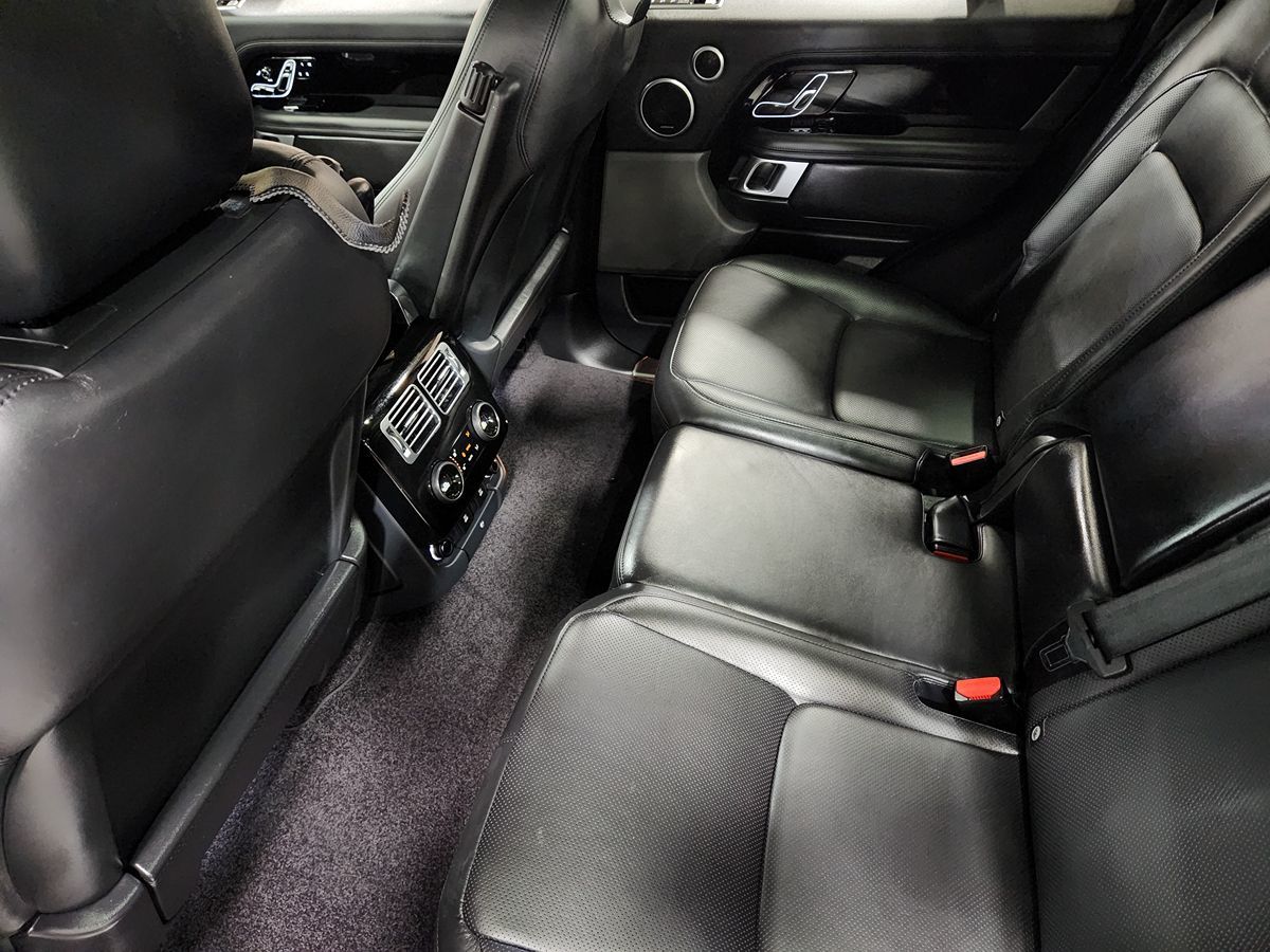 2020 Land Rover Range Rover P525 HSE photo 40