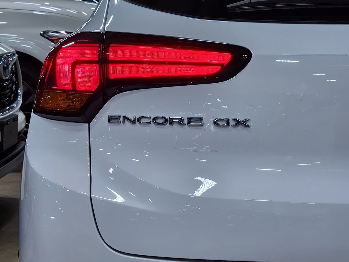 2023 Buick Encore GX Preferred photo 16