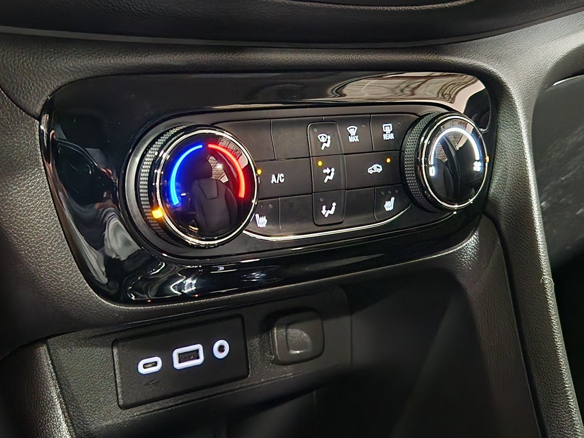 2023 Buick Encore GX Preferred photo 28