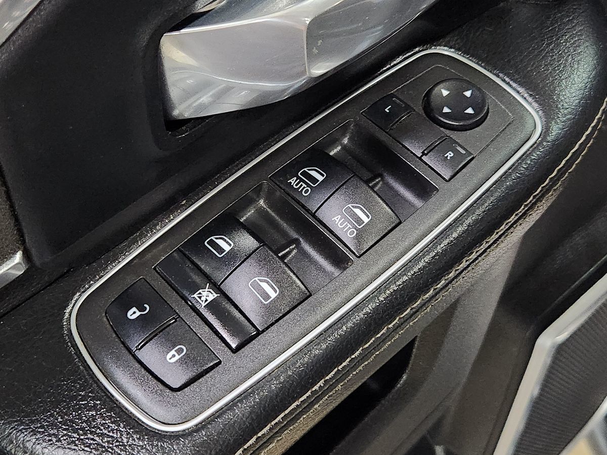 2022 Ram 2500 Laramie photo 36