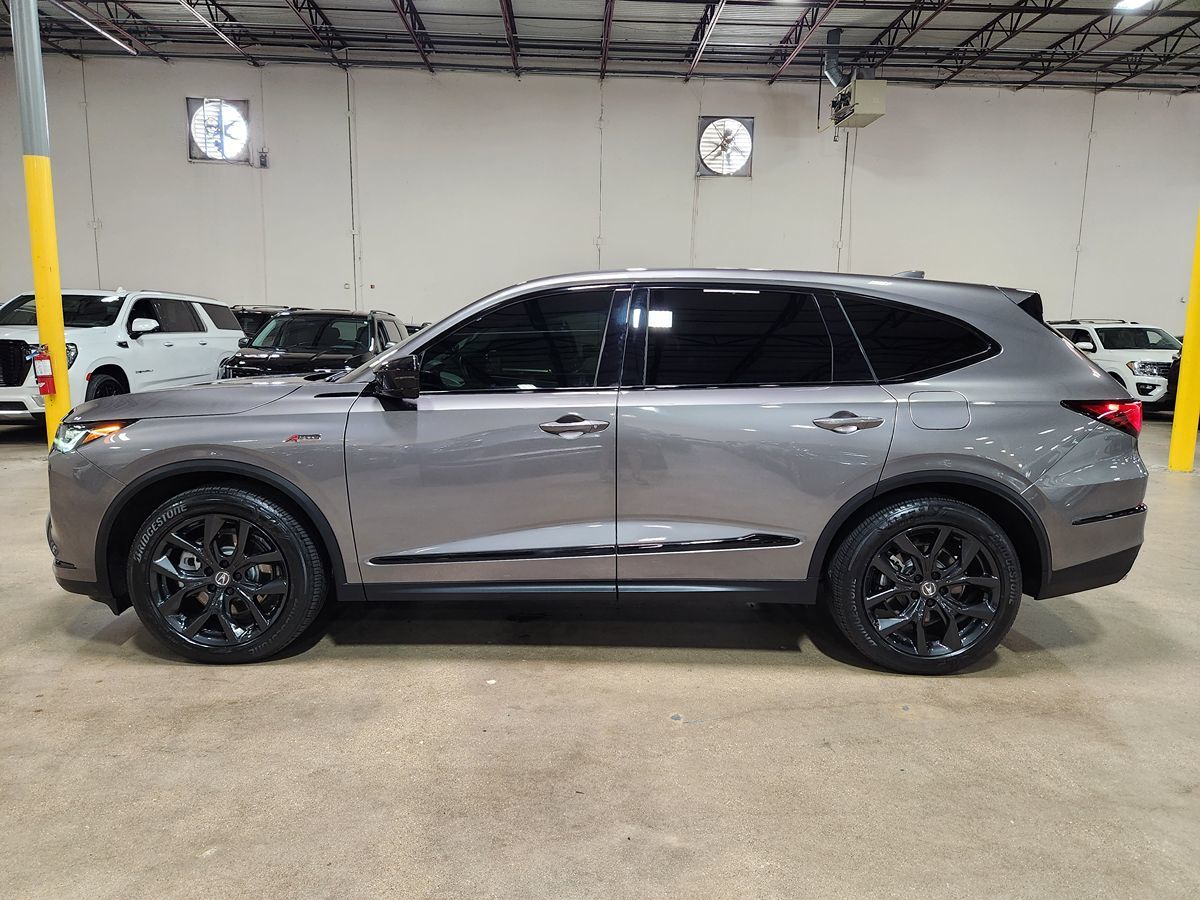 2022 Acura MDX A-Spec photo 4