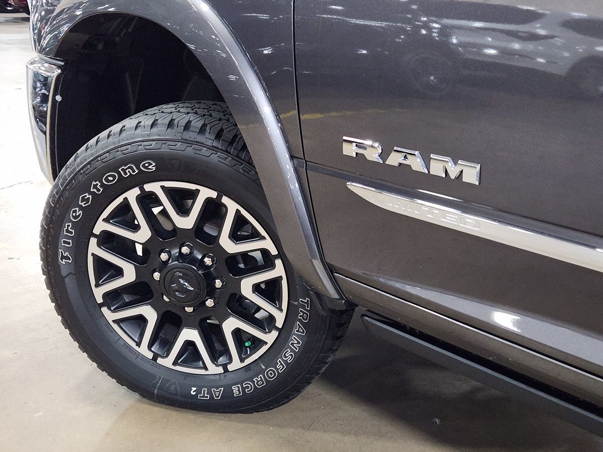 2025 Ram 2500 Limited photo 18