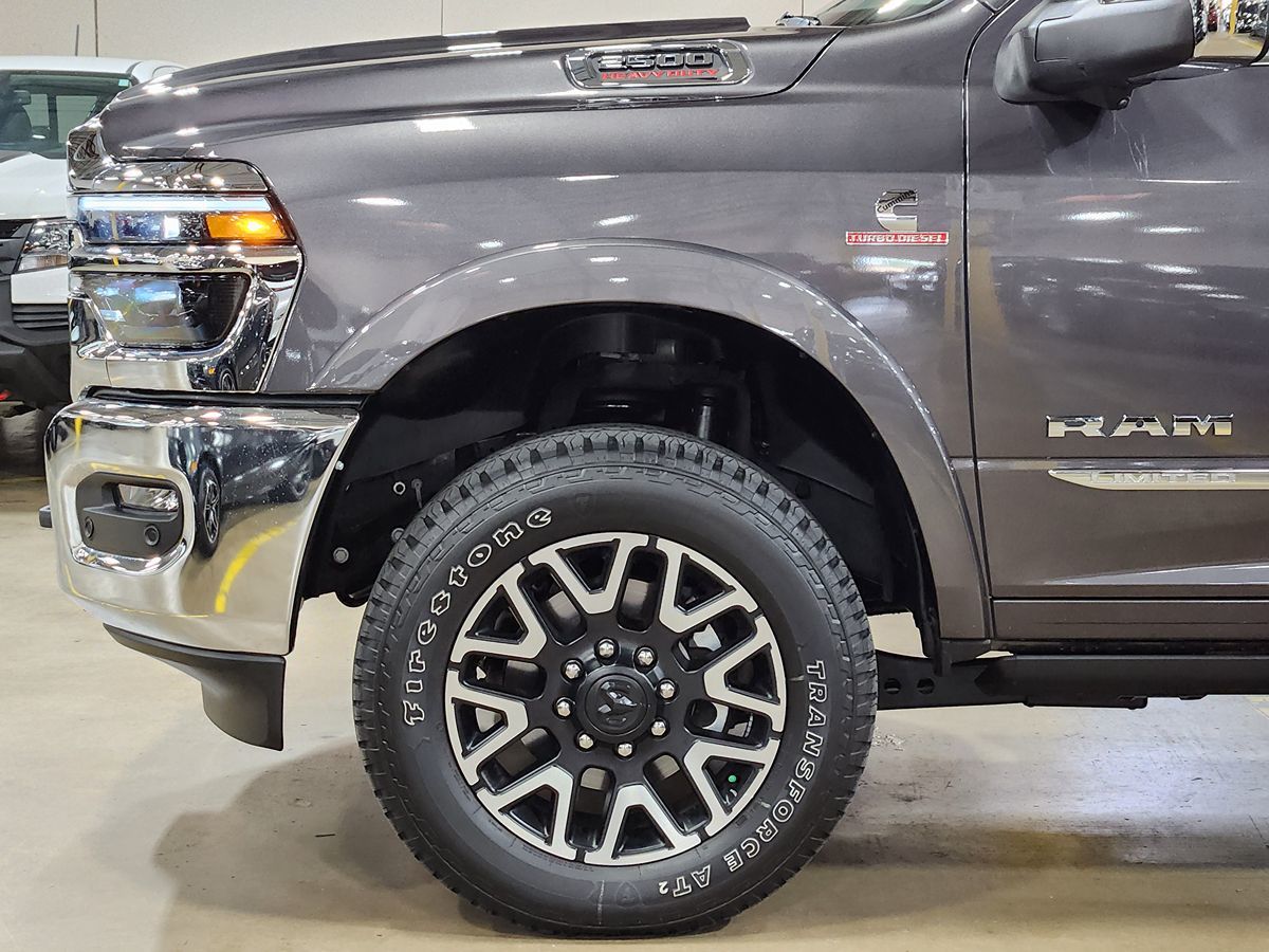 2025 Ram 2500 Limited photo 4