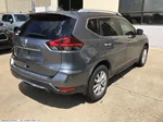 2018 Nissan Rogue SV photo 3