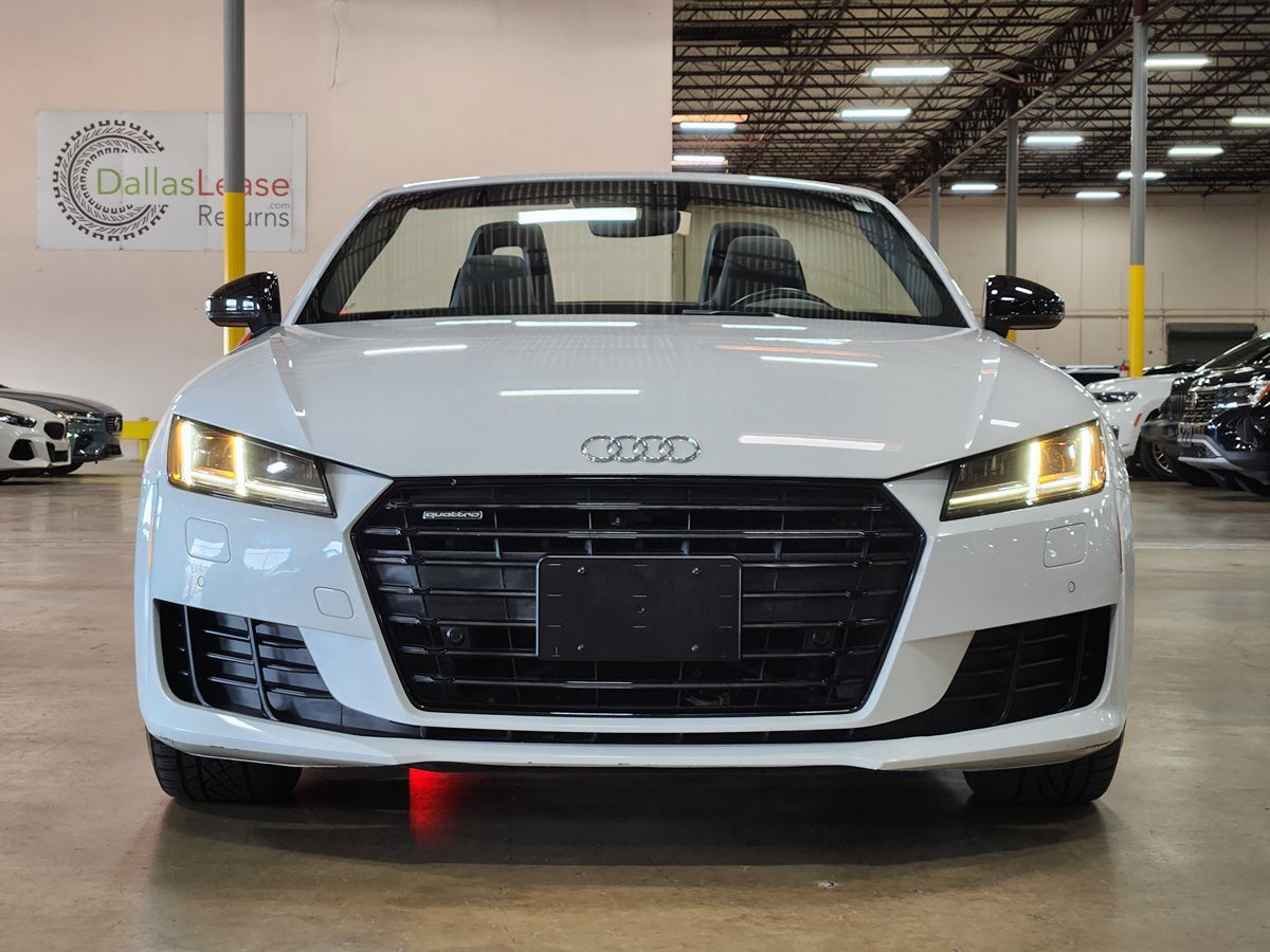 2017 Audi TT Roadster photo 2