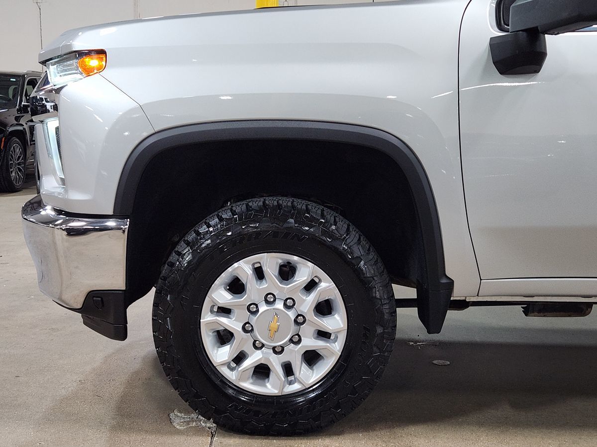 2023 Chevrolet Silverado 2500HD LTZ photo 4