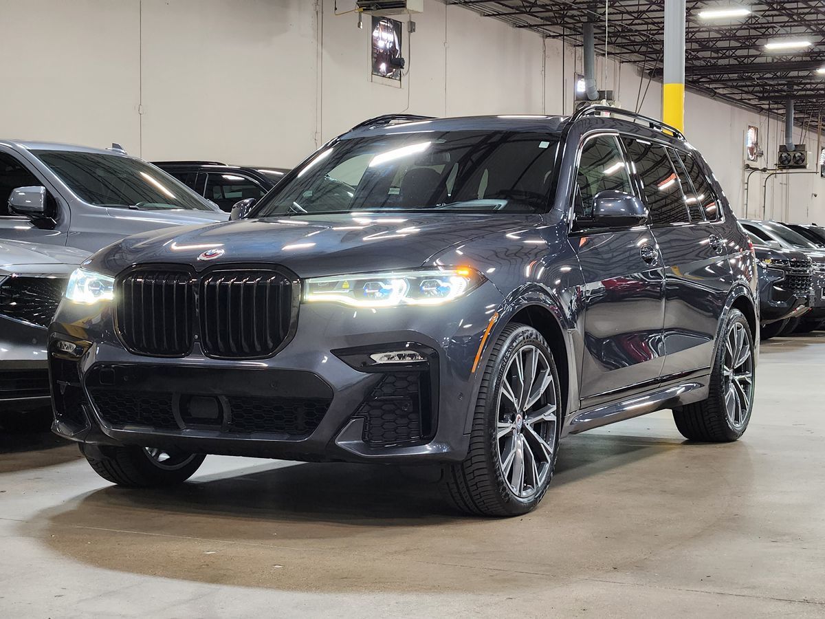 2022 Bmw X7 M50i photo 2