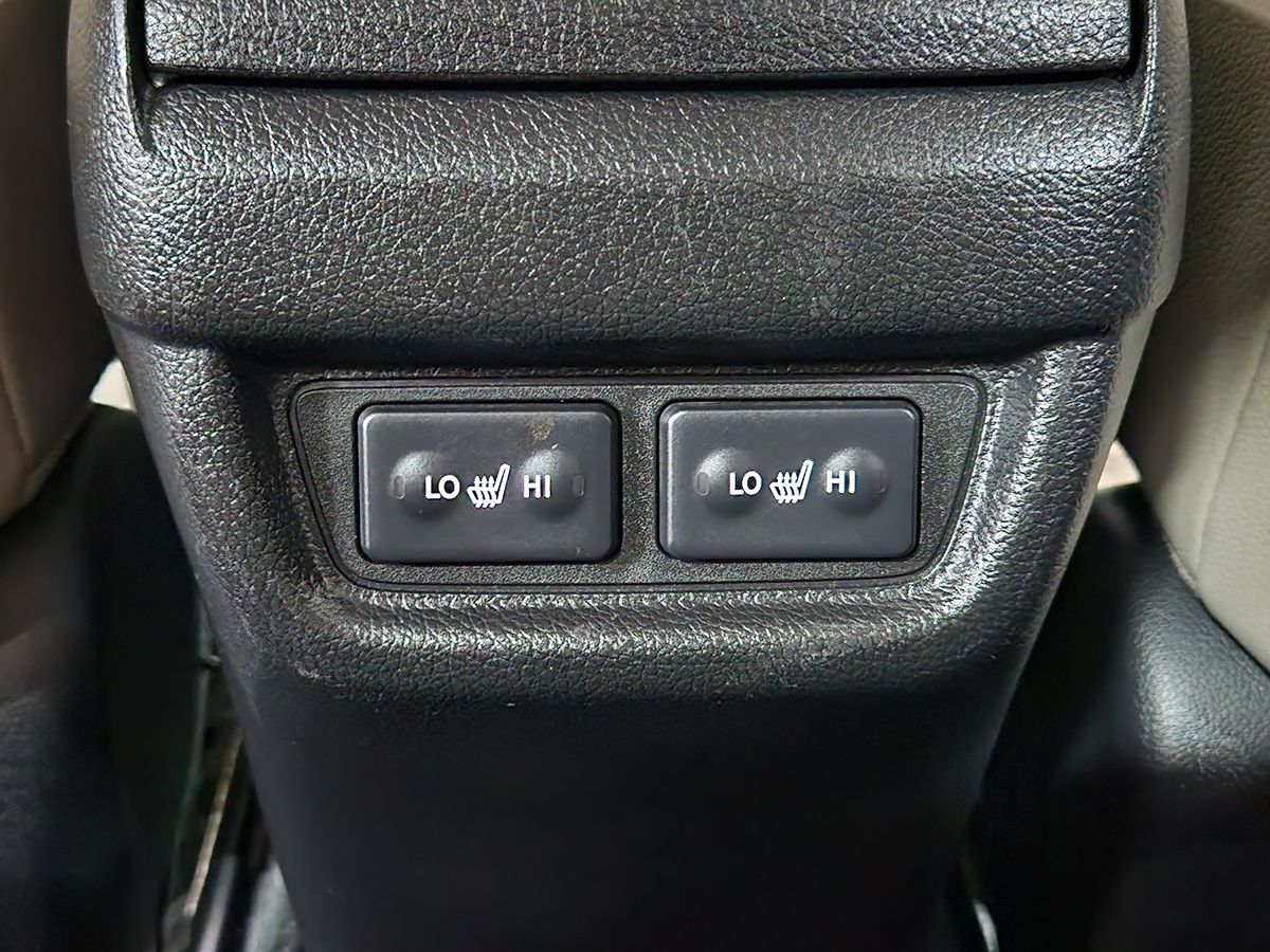 2018 Honda Civic Touring photo 40
