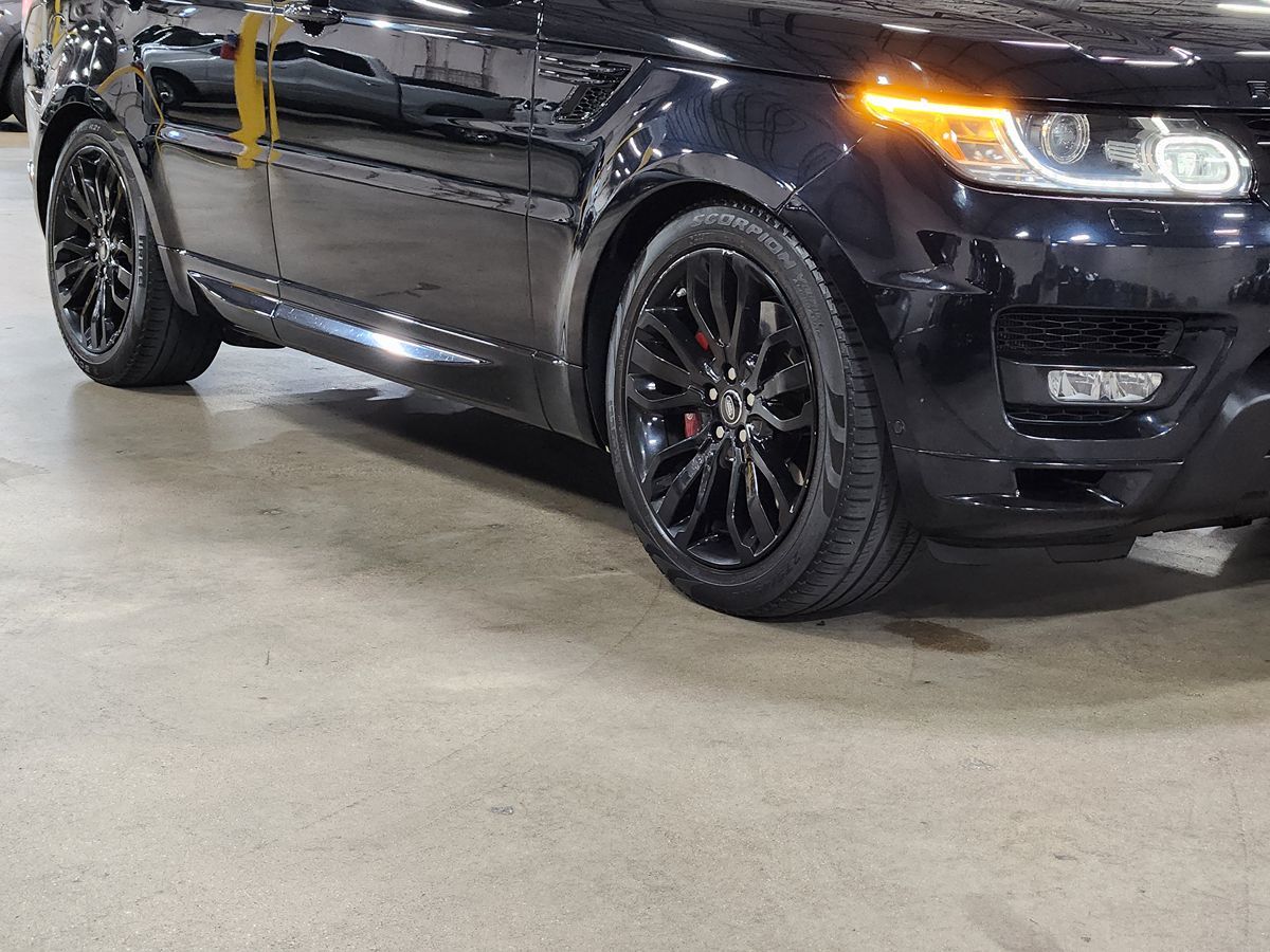 2017 Land Rover Range Rover Sport HSE Dynamic photo 11