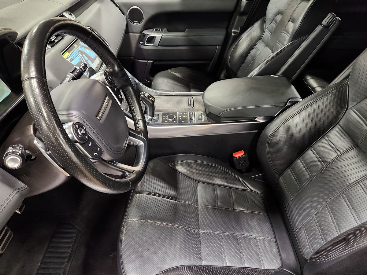2017 Land Rover Range Rover Sport HSE Dynamic photo 20