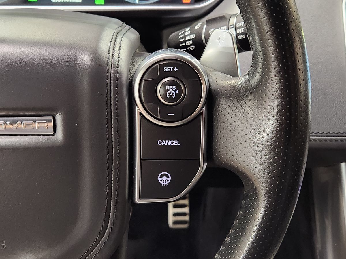 2017 Land Rover Range Rover Sport HSE Dynamic photo 37