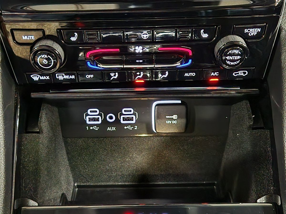 2021 Jeep Grand Cherokee Limited photo 25
