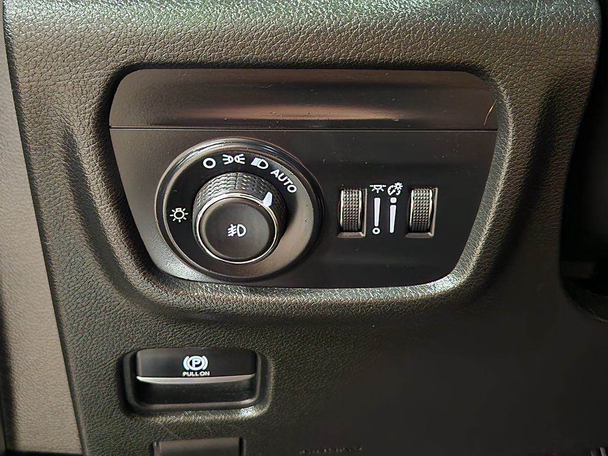 2021 Jeep Grand Cherokee Limited photo 28