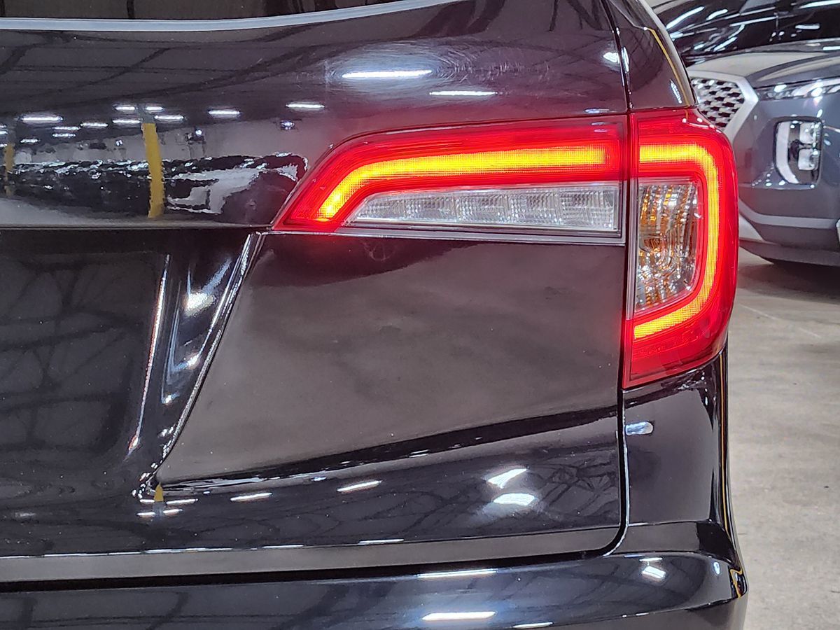 2022 Honda Pilot EX-L photo 16