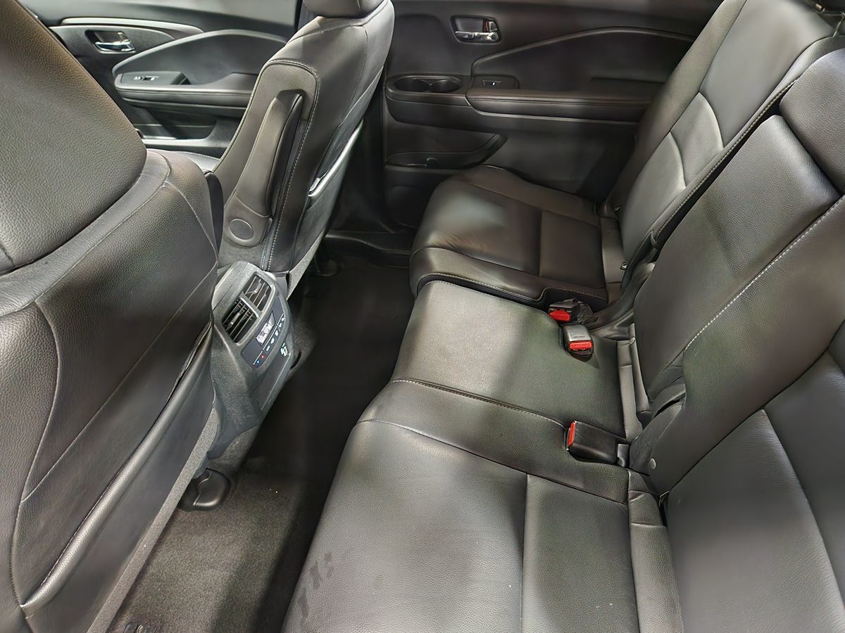 2022 Honda Pilot EX-L photo 40