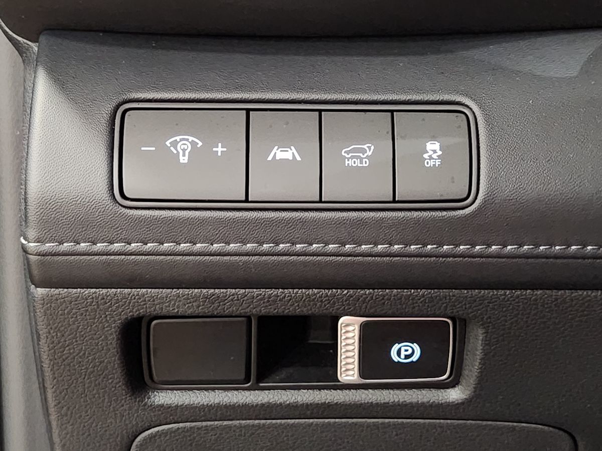 2021 Hyundai Santa Fe Limited photo 28