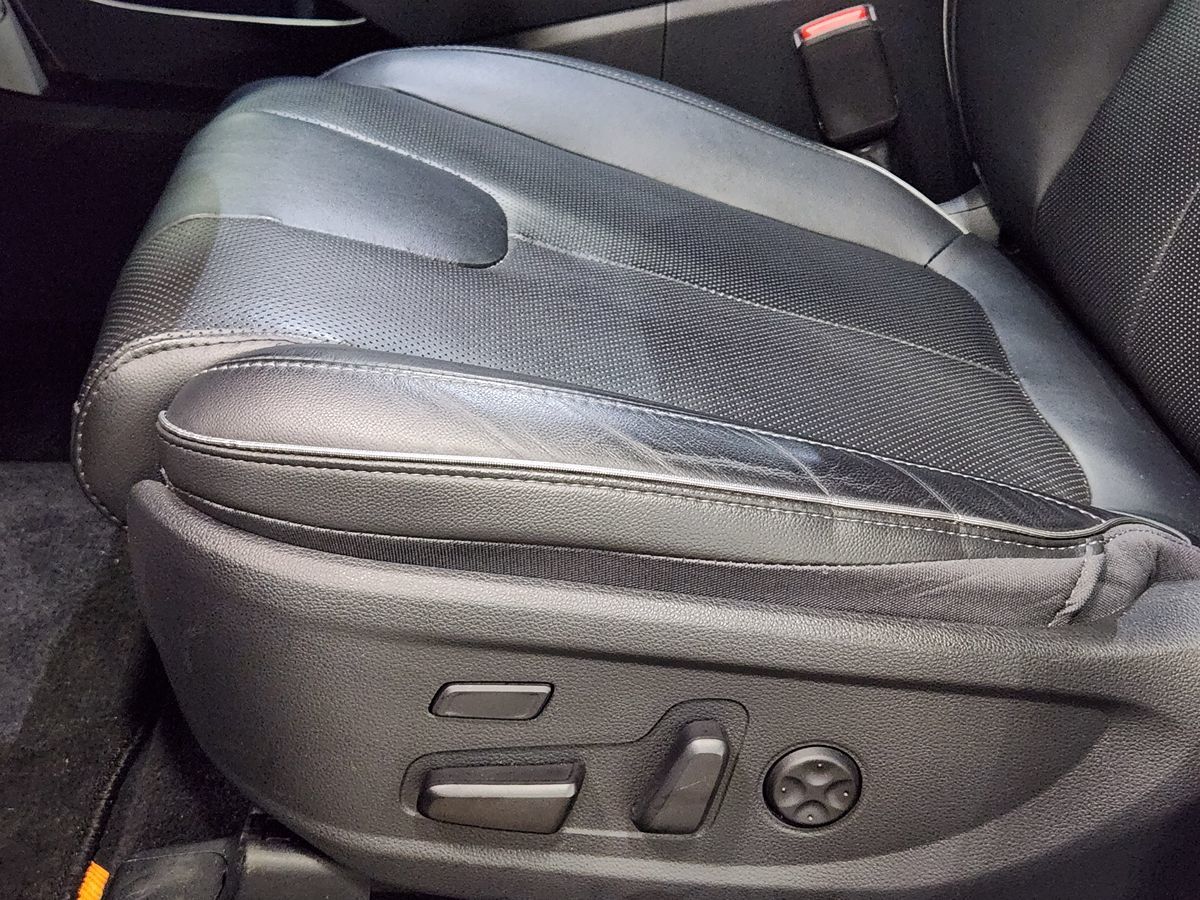 2021 Hyundai Santa Fe Limited photo 31