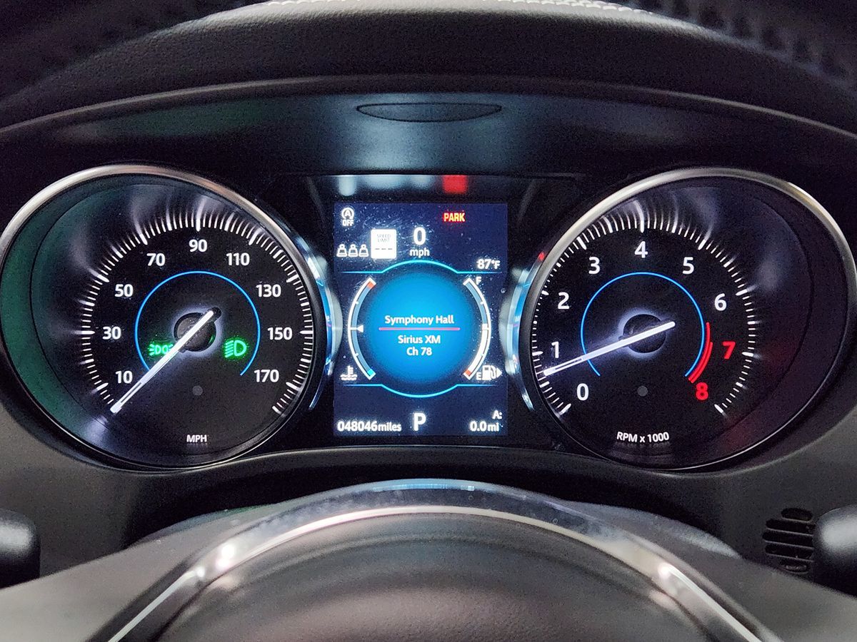 2020 Jaguar F-PACE R-Sport photo 22