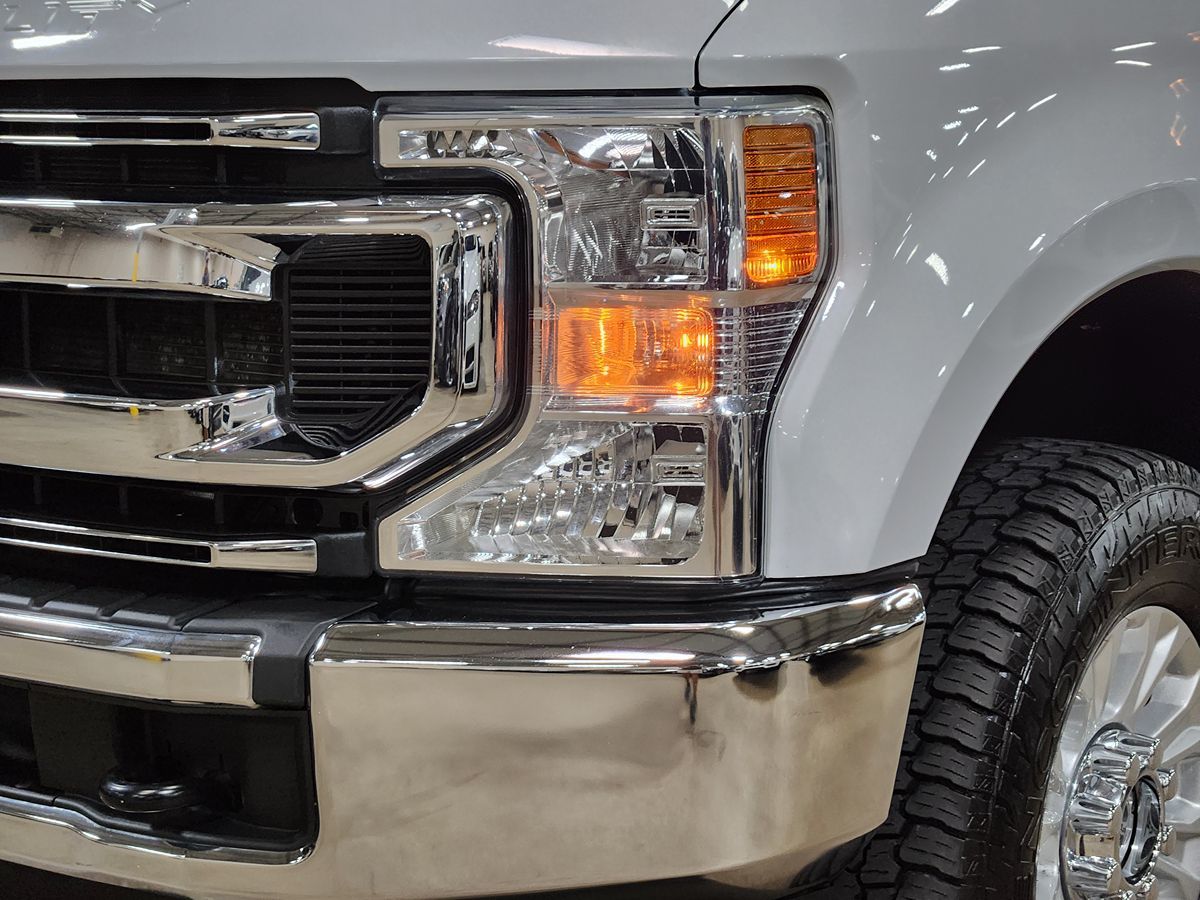 2022 Ford F-250 XLT photo 11