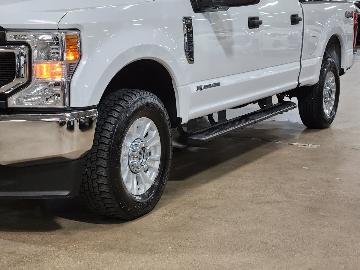 2022 Ford F-250 XLT photo 13
