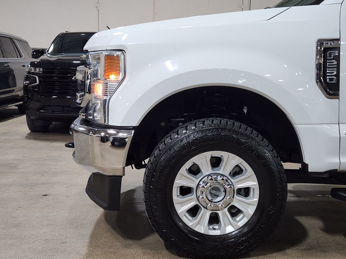 2022 Ford F-250 XLT photo 4