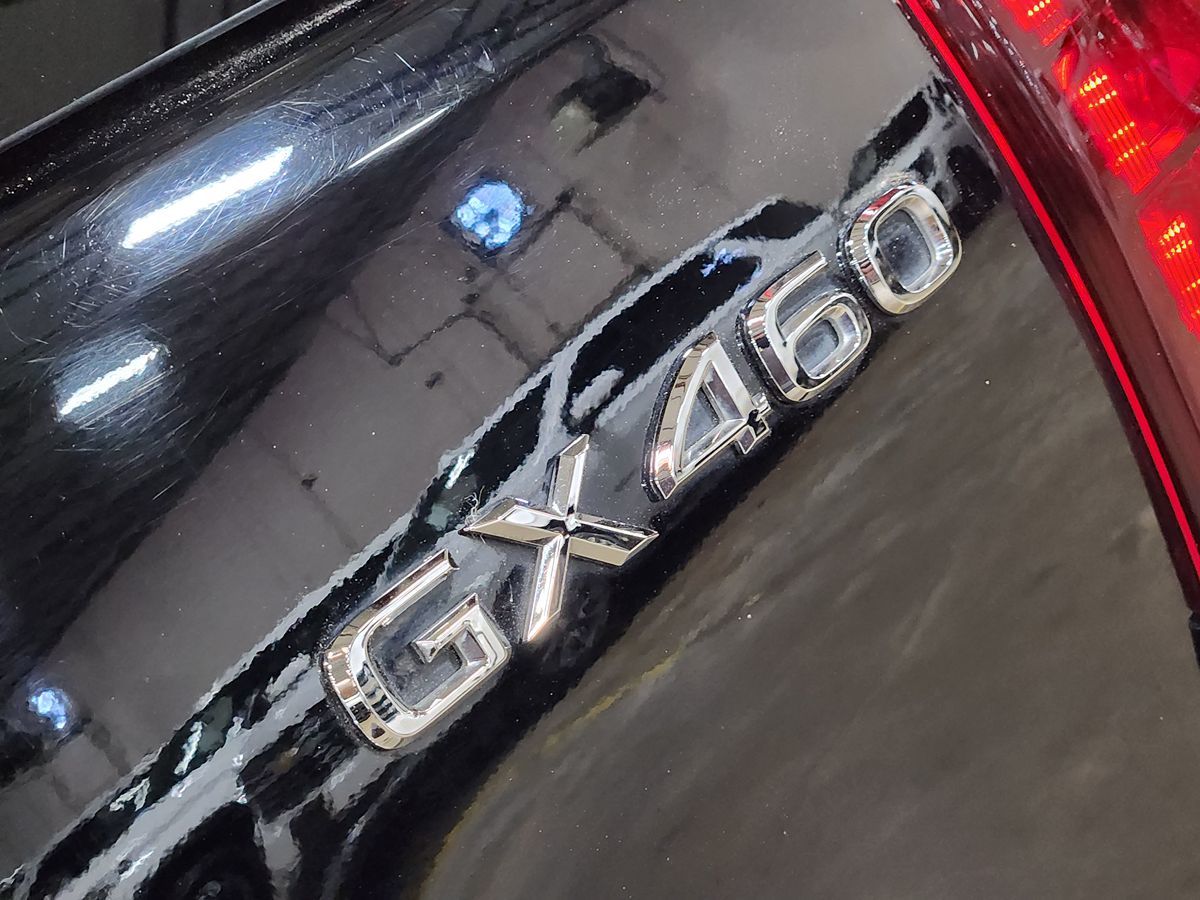 2021 Lexus GX 460 Luxury photo 13