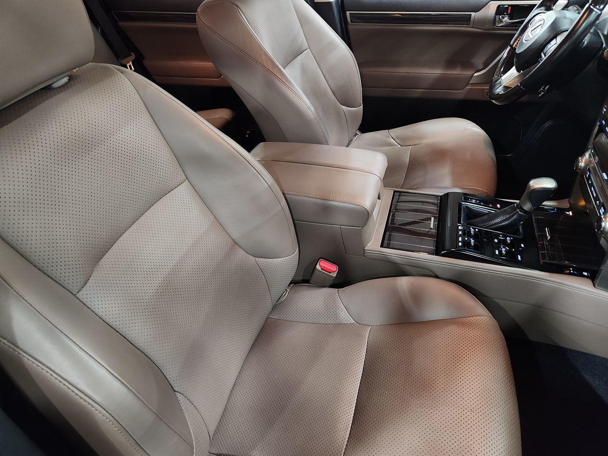 2021 Lexus GX 460 Luxury photo 17