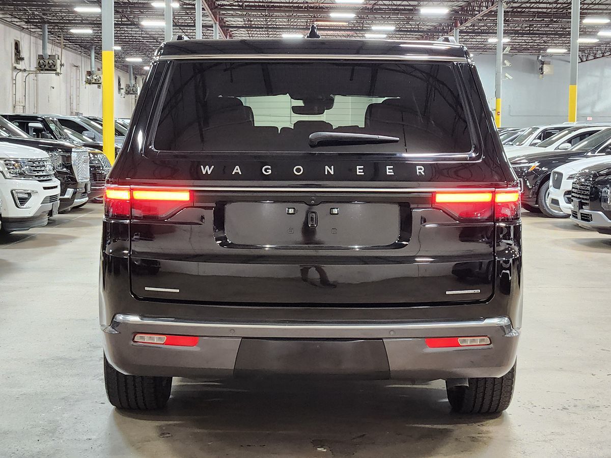 2022 Jeep Wagoneer Series III photo 5