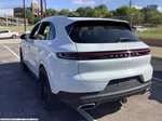 2024 Porsche Cayenne photo 2