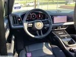 2024 Porsche Cayenne photo 6