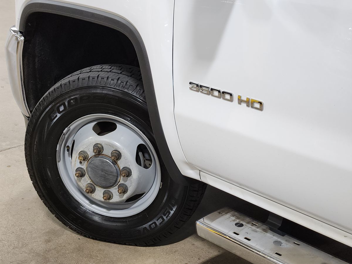 2016 Gmc Sierra Base photo 18