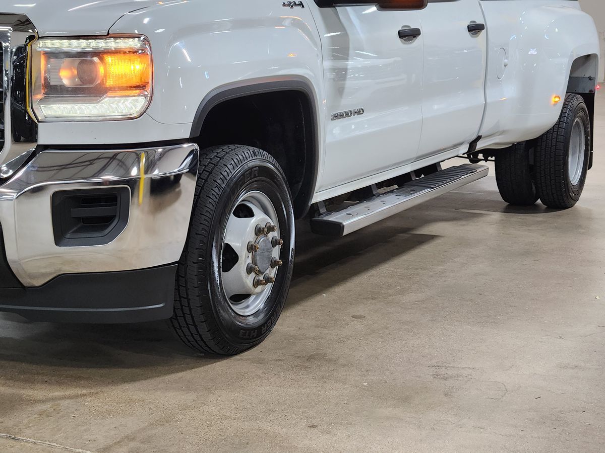 2016 Gmc Sierra Base photo 14
