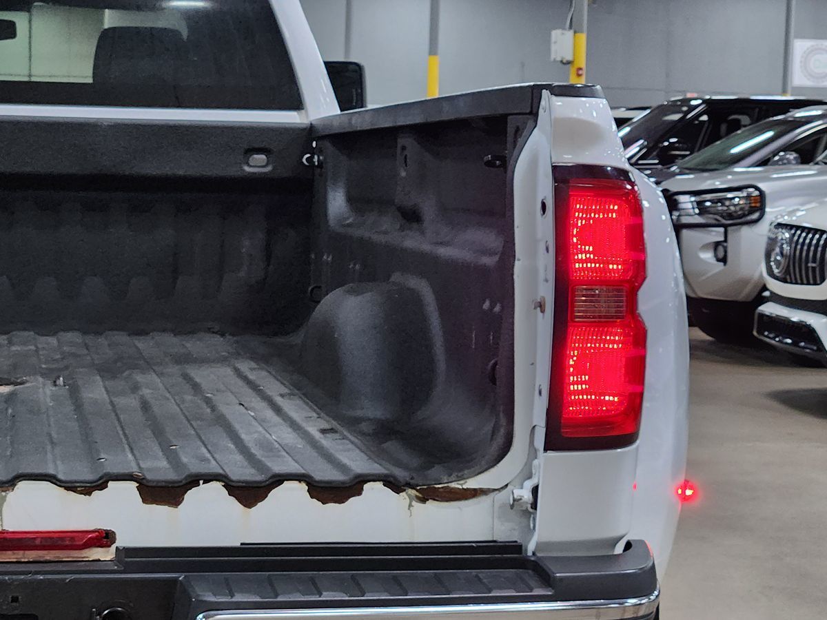 2016 Gmc Sierra Base photo 17
