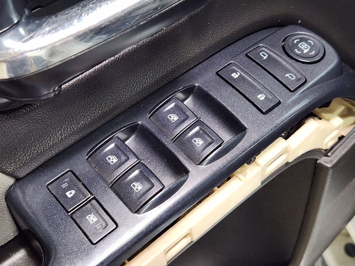 2016 Gmc Sierra Base photo 34