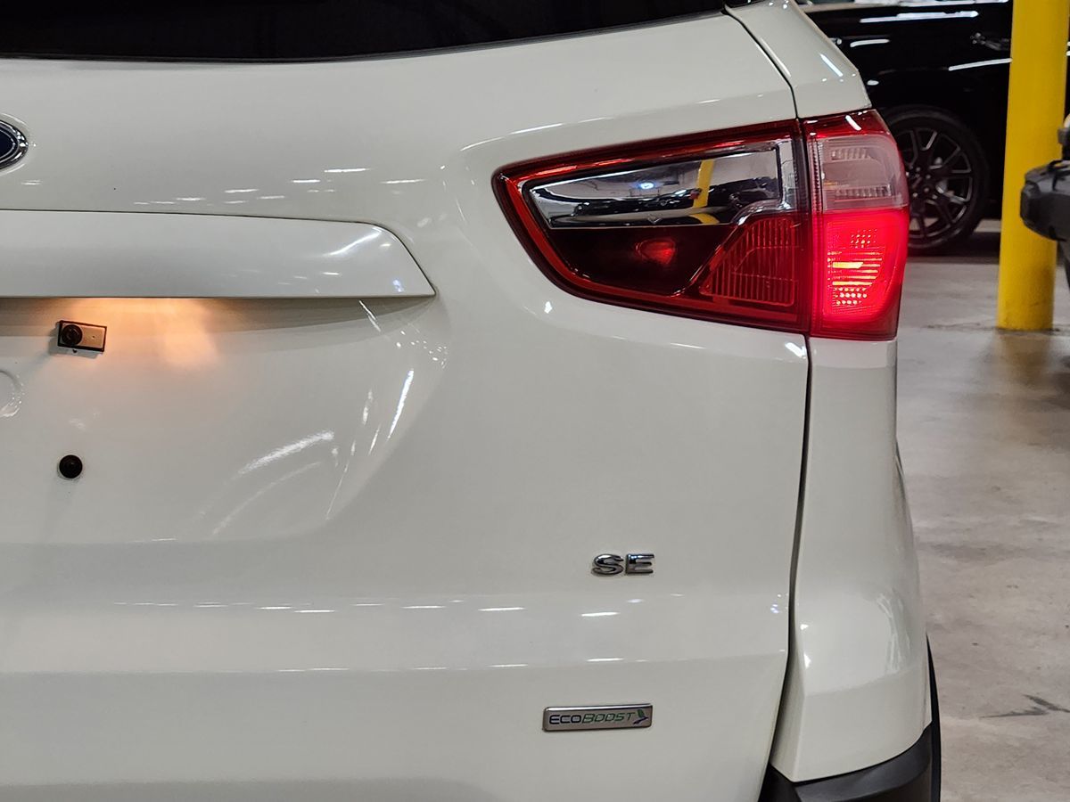 2020 Ford EcoSport SE photo 17
