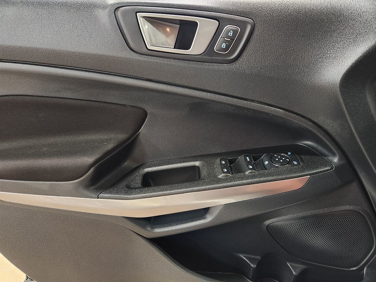 2020 Ford EcoSport SE photo 31