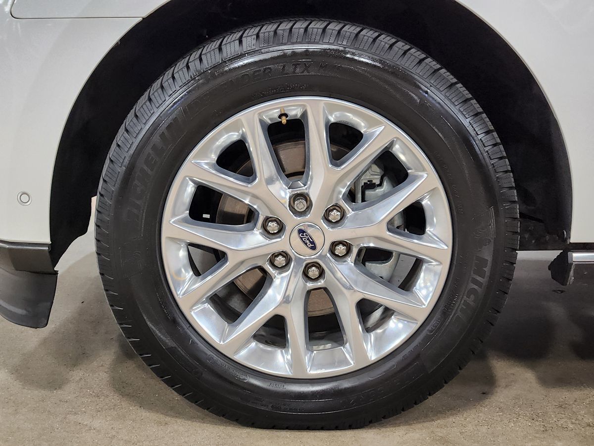 2020 Ford Expedition Limited photo 19