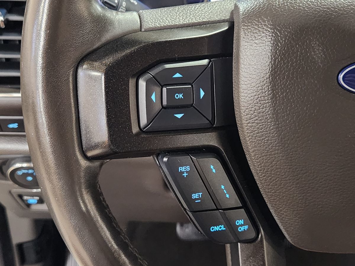 2020 Ford Expedition Limited photo 37